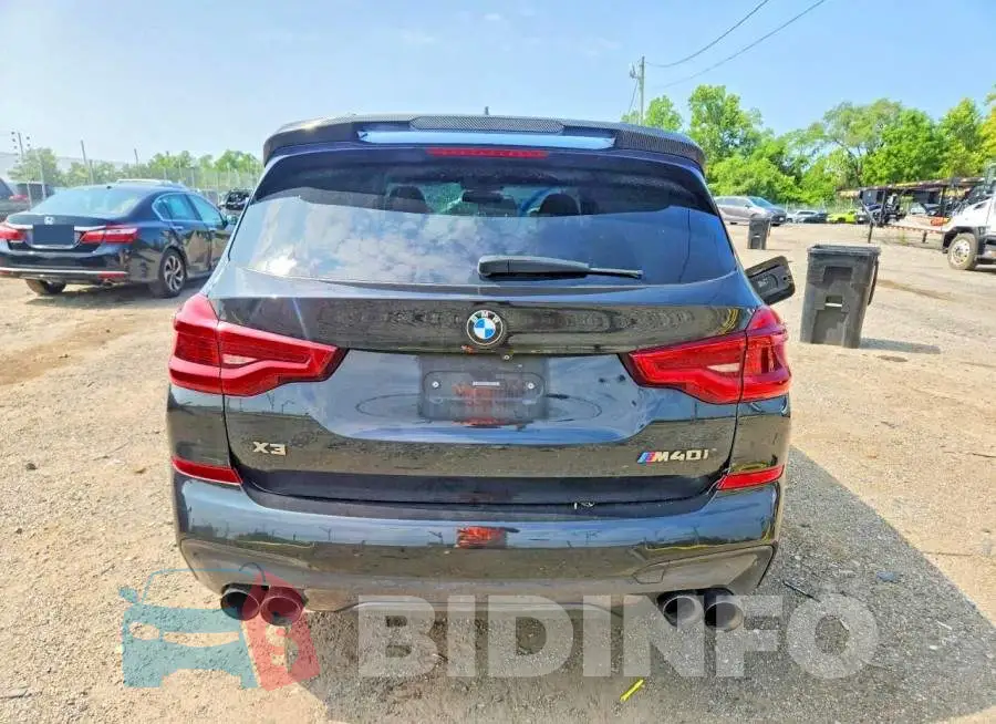 5UXTS3C5XJ0Z01943 Photo# 6