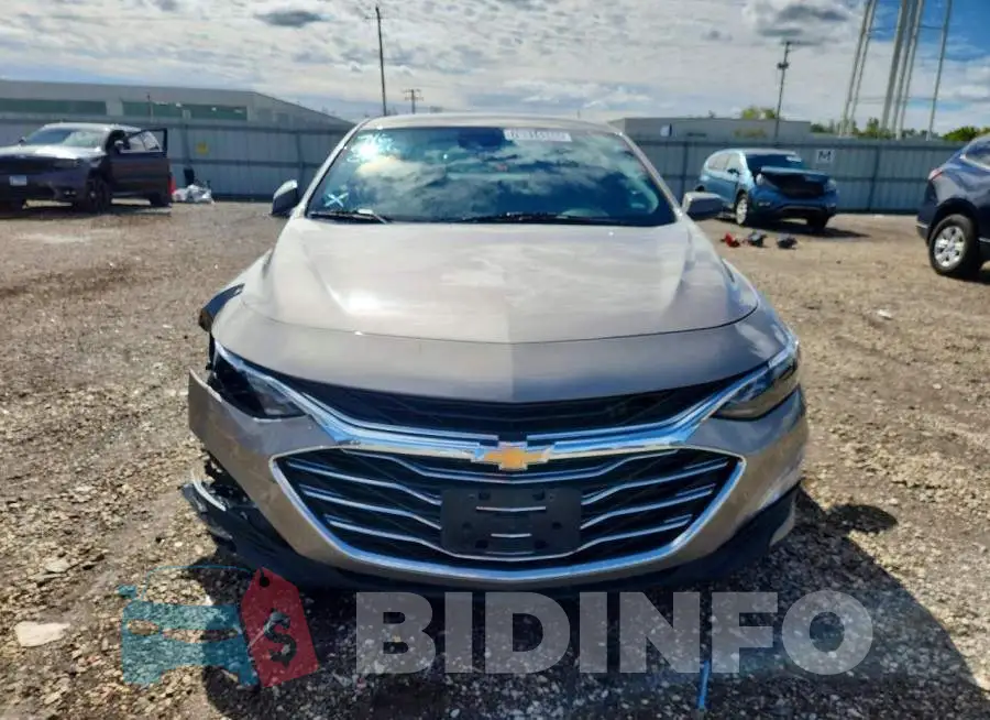 1G1ZD5ST4SF142490 Photo# 5