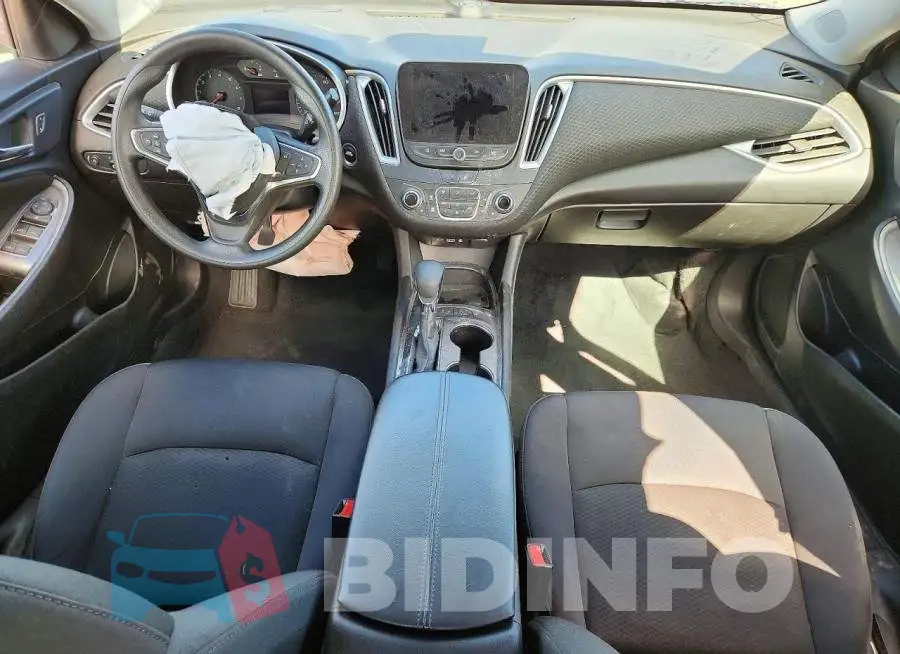 1G1ZD5ST4SF142490 Photo# 8
