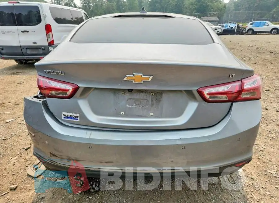 1G1ZE5ST5RF155157 Photo# 6