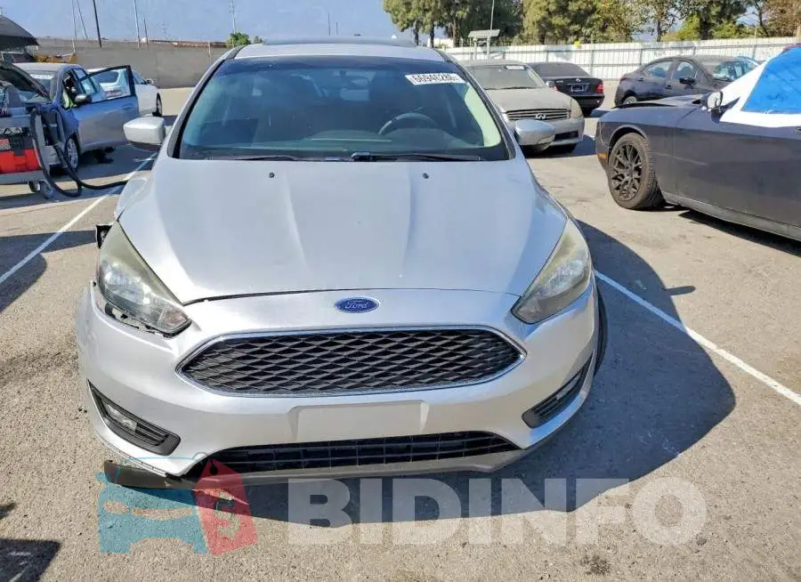 1FADP3M21HL290419 Photo# 5