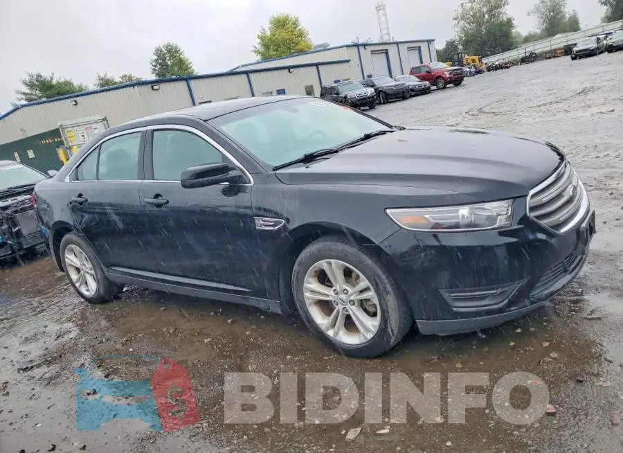1FAHP2E88JG103822 Photo# 4