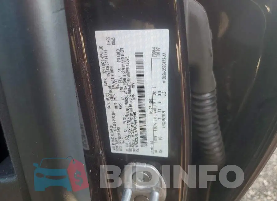 1FMCU0E12PUA81195 Photo# 13