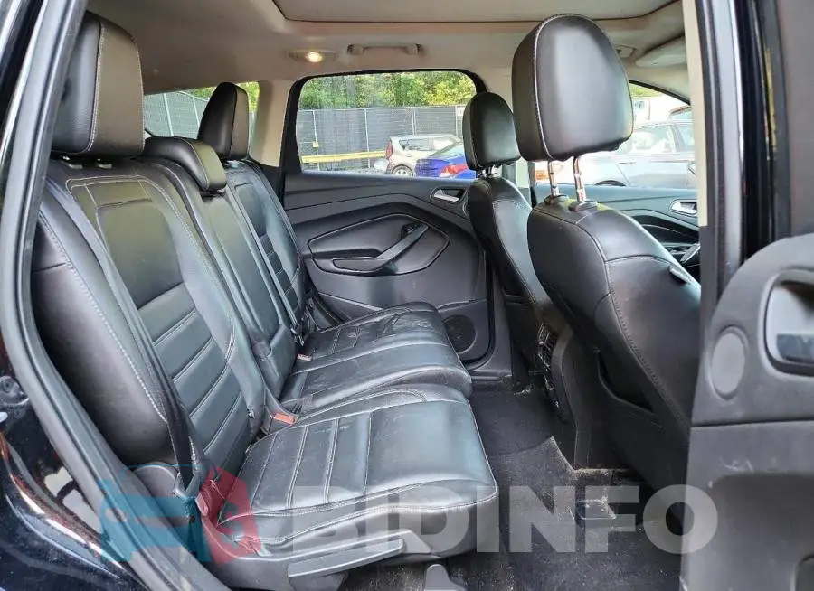 1FMCU9J95HUD47441 Photo# 11