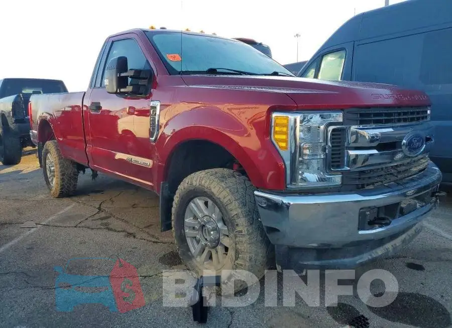 1FTBF2BT4HEC60880 Photo# 4