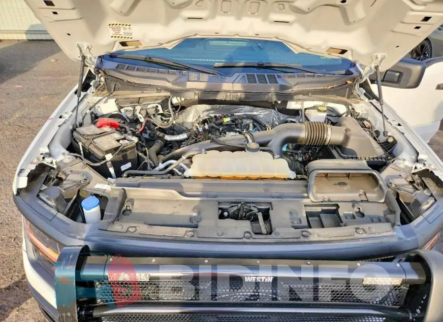 1FTMF1LP4RKF47143 Photo# 11