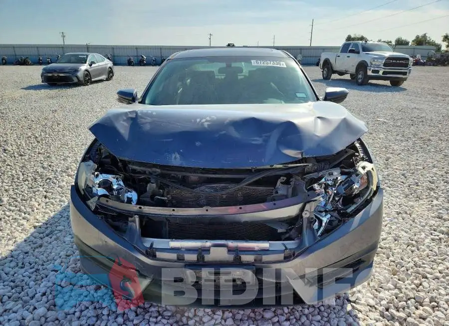 19XFC2F70HE053429 Photo# 5