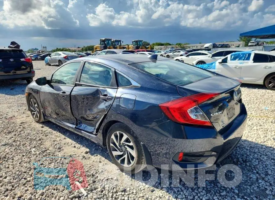 19XFC2F71HE030905 Photo# 2