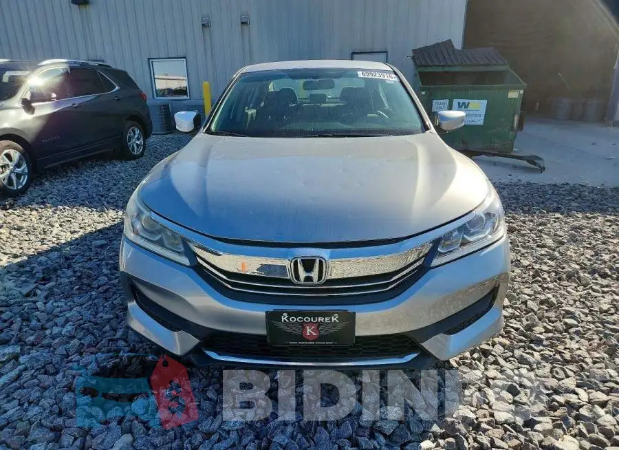 1HGCR2F36HA180883 Photo# 5