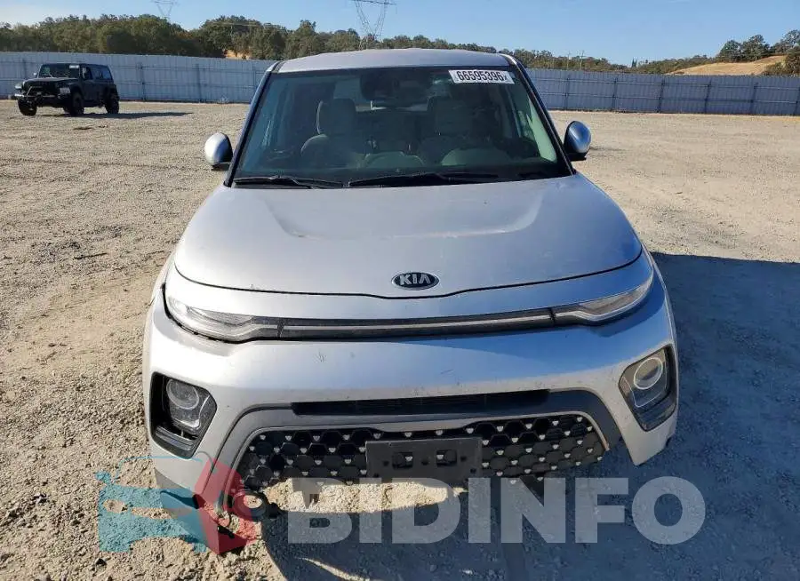 KNDJ33AUXL7717628 Photo# 5