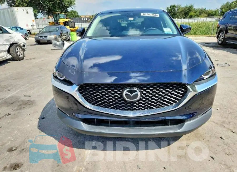 3MVDMACL4LM124418 Photo# 5