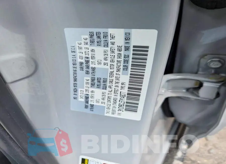 3MVDMBCL6TM148077 Photo# 14