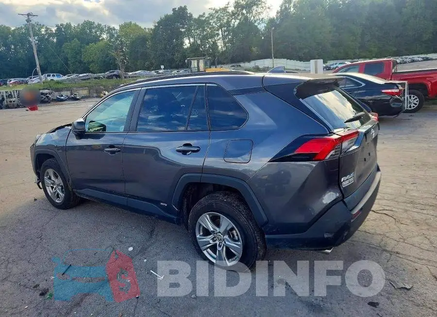 2T3LWRFV2RW204018 Photo# 2