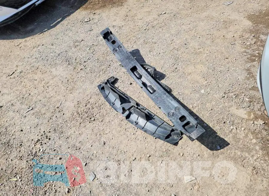 5YFBPRBE8LP009542 Photo# 12