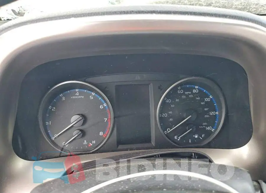 JTMRFREV9JJ192593 Photo# 9