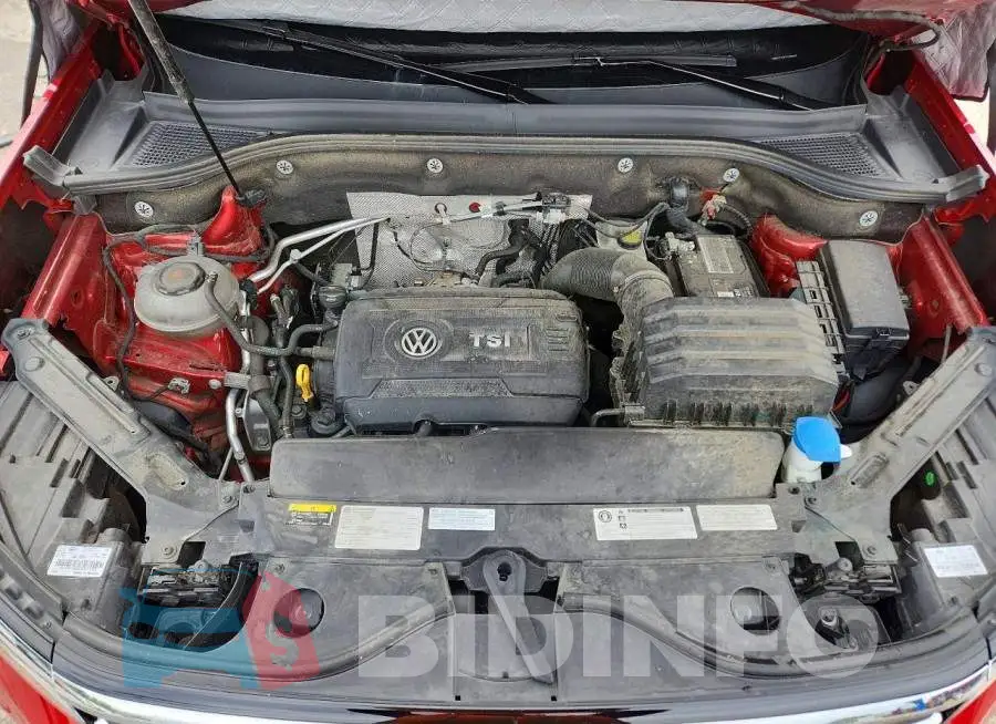 1V2MC2CA6LC206532 Photo# 12