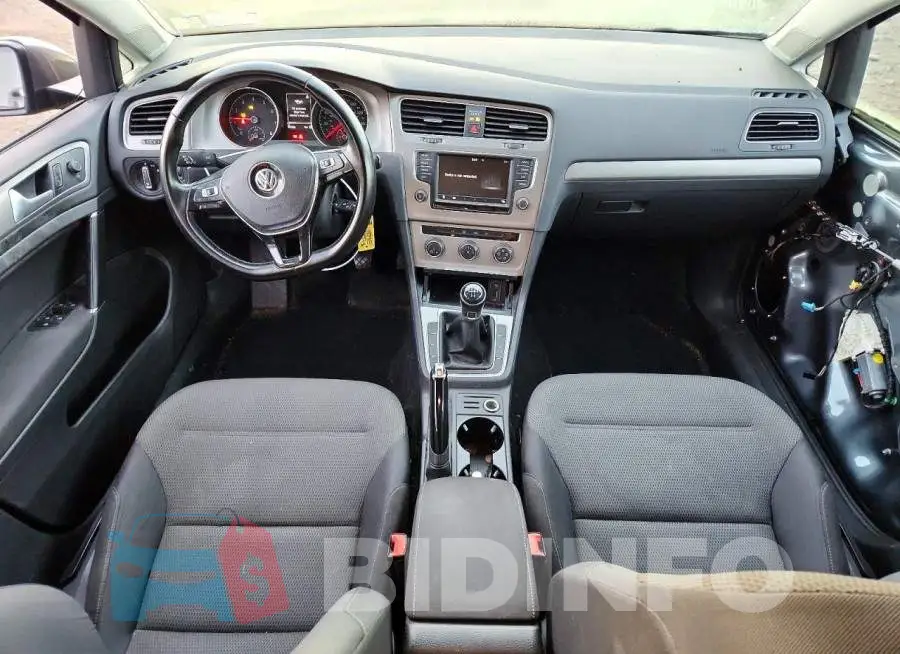 3VW117AUXHM044685 Photo# 8