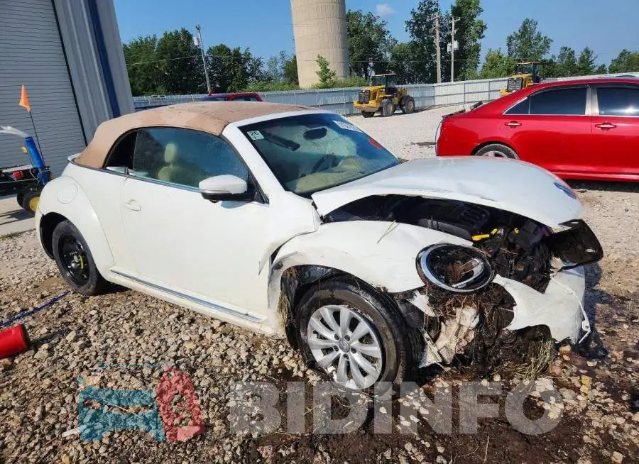 3VW5DAAT1KM509603 Photo# 4