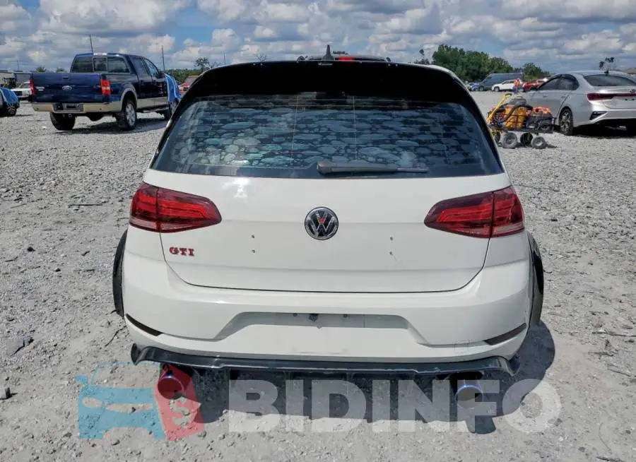 3VW5T7AU5MM008439 Photo# 6