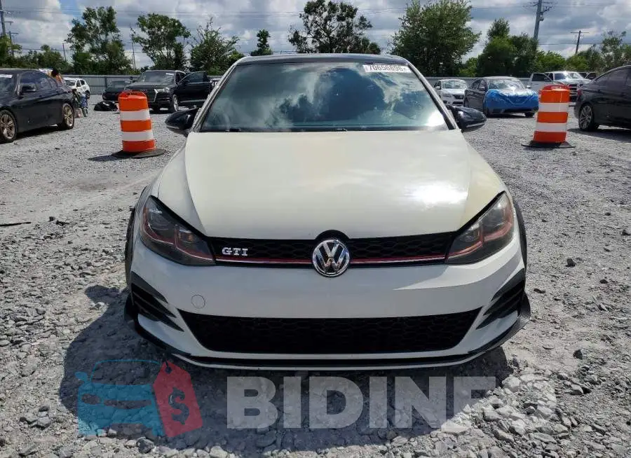 3VW5T7AU5MM008439 Photo# 5