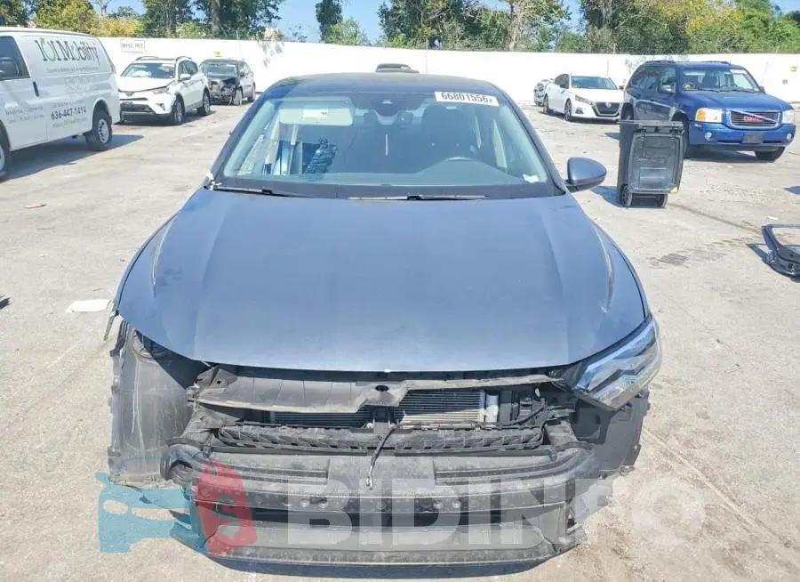3VW7M7BU4RM011876 Photo# 5