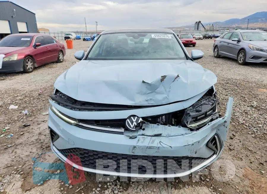 3VW7X7BU0SM068752 Photo# 5