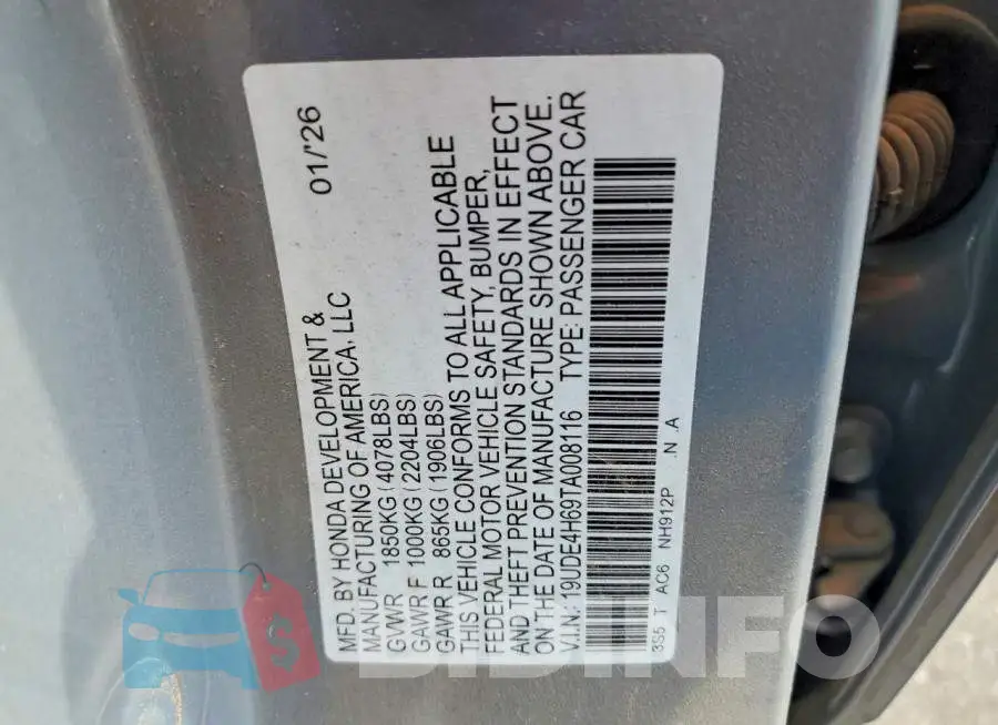 19UDE4H69TA008116 Photo# 12