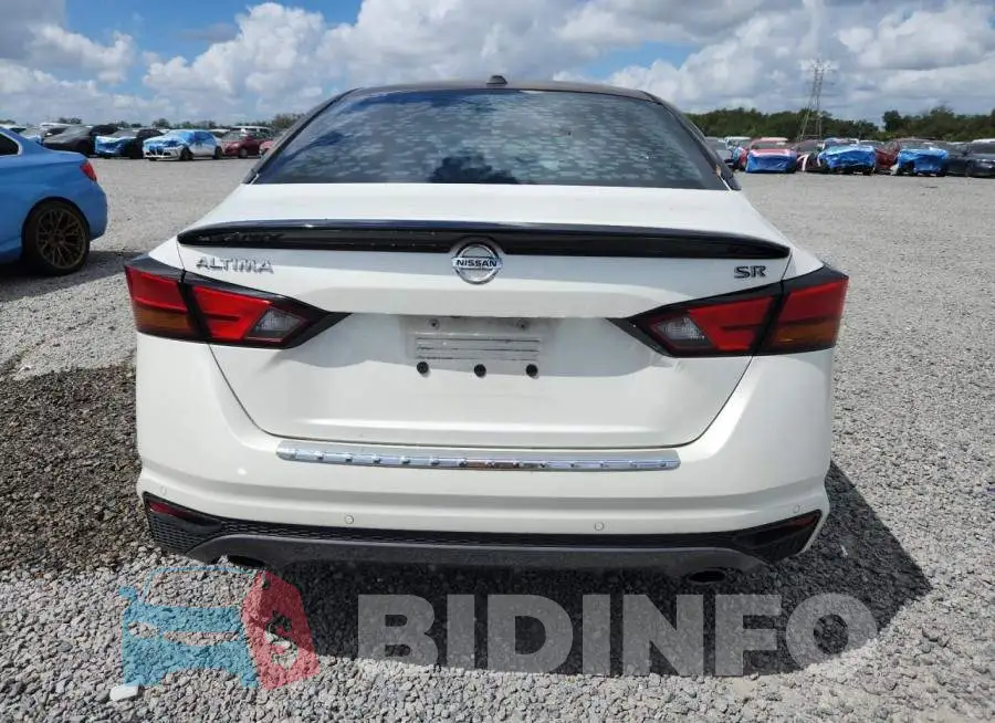 1N4BL4CV6LC240631 Photo# 6