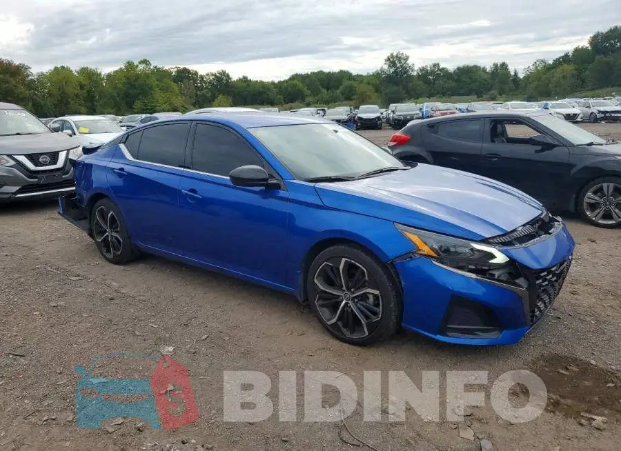 1N4BL4CV9SN340077 Photo# 4