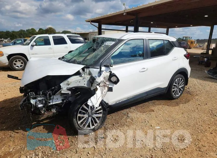 3N1CP5CV3PL536129 Photo# 1