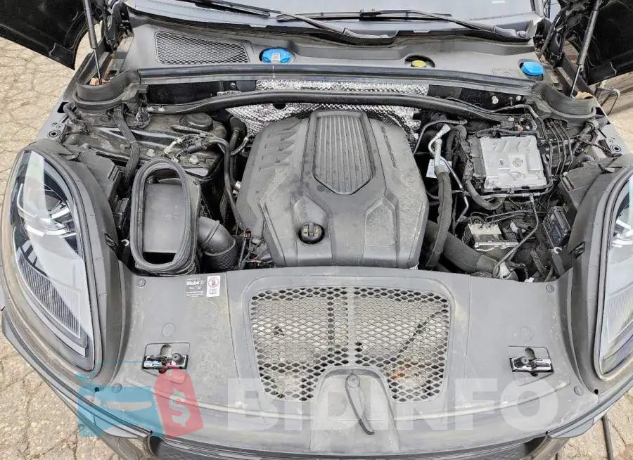 WP1AA2A57SLB05223 Photo# 11