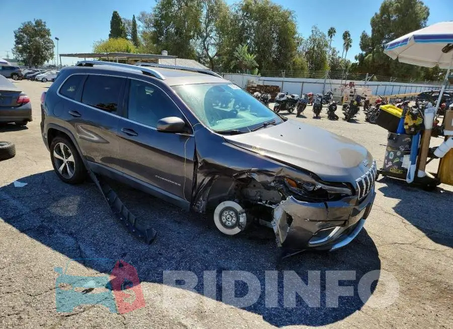 1C4PJLDB8KD222886 Photo# 4