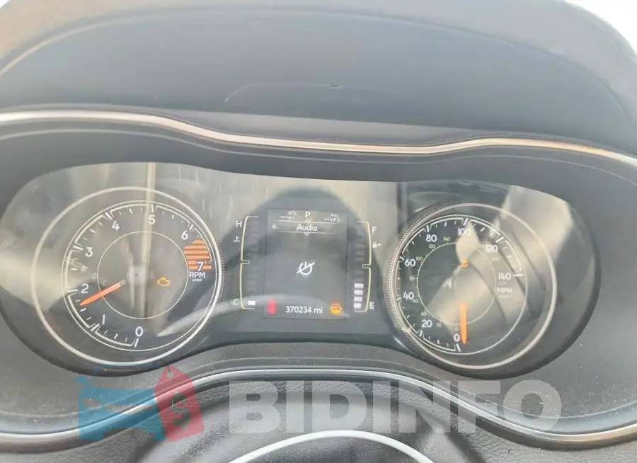 1C4PJLLB9KD403237 Photo# 9