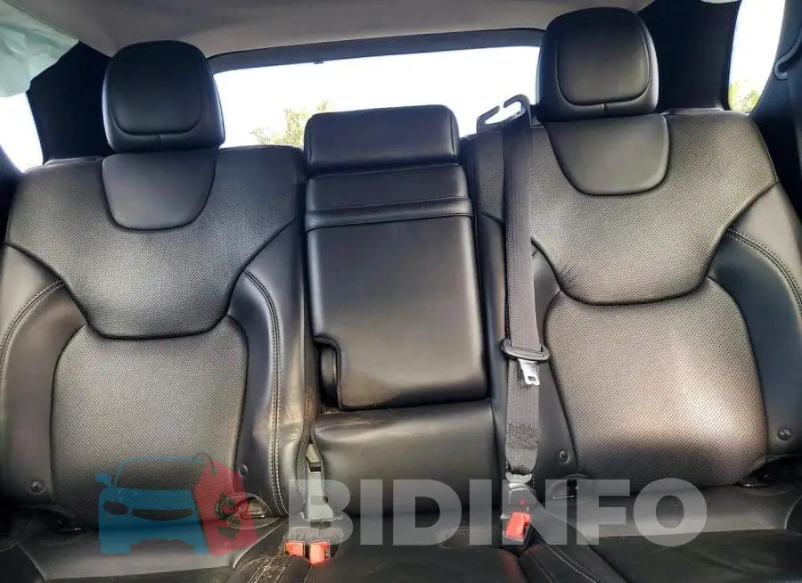 1C4PJMDXXKD268785 Photo# 10