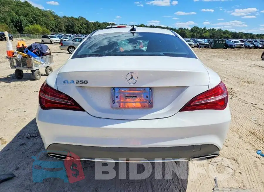 WDDSJ4EB8JN645528 Photo# 6
