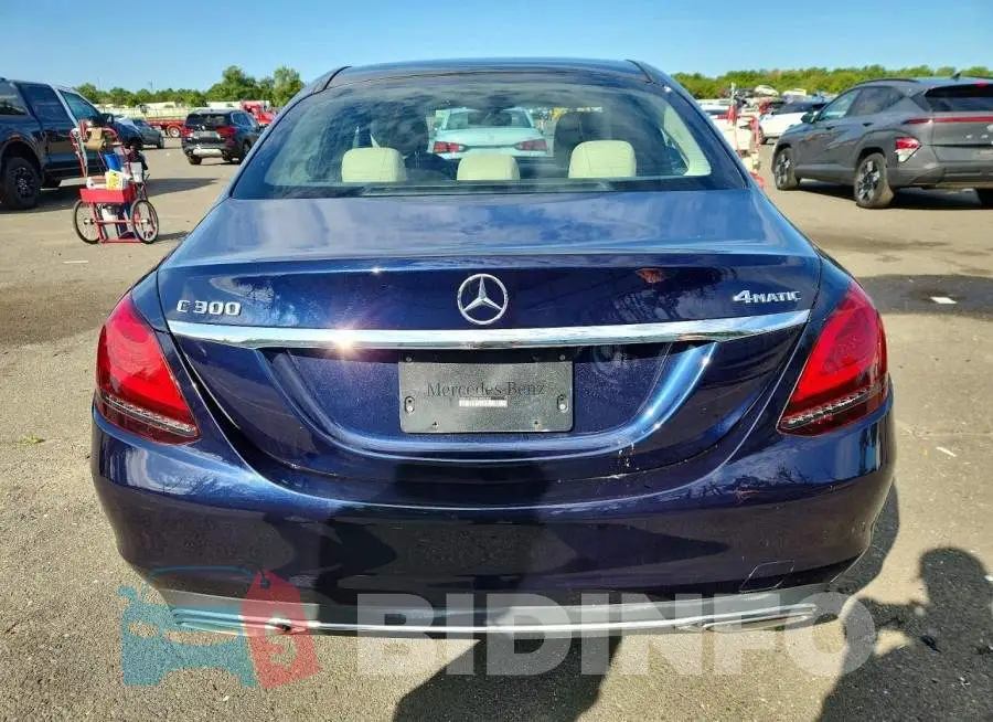WDDWF8EBXLR526532 Photo# 6