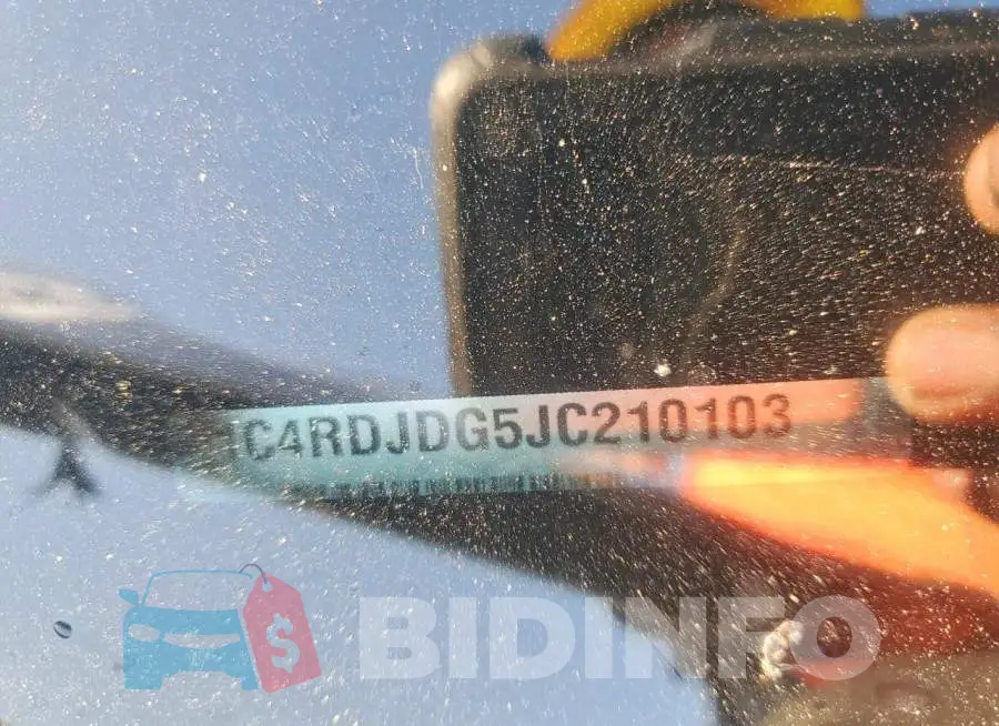 1C4RDJDG5JC210103 Photo# 13