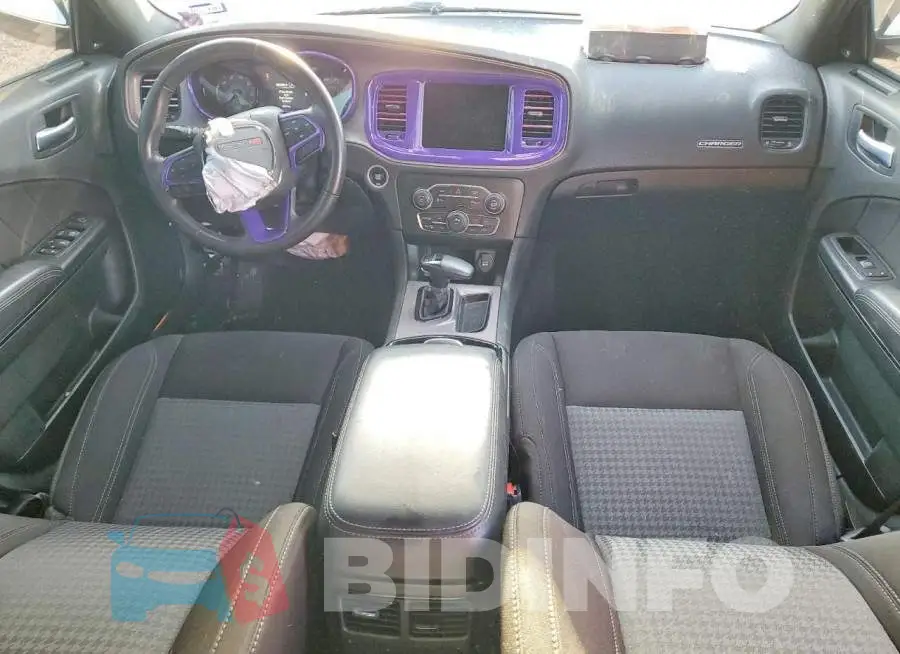 2C3CDXBG3PH618699 Photo# 8