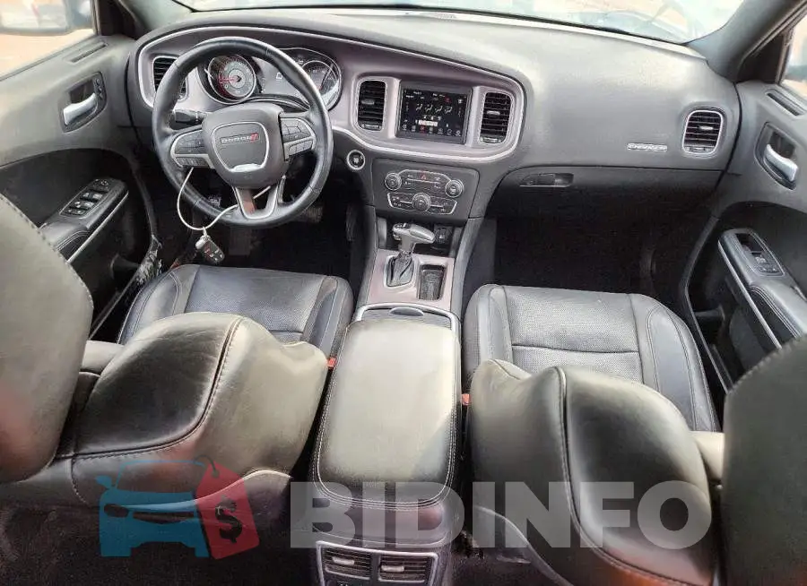 2C3CDXBG6KH736576 Photo# 8