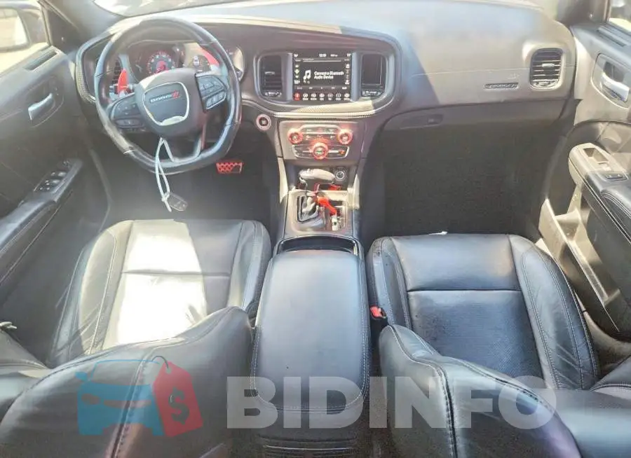 2C3CDXBG7PH534370 Photo# 8