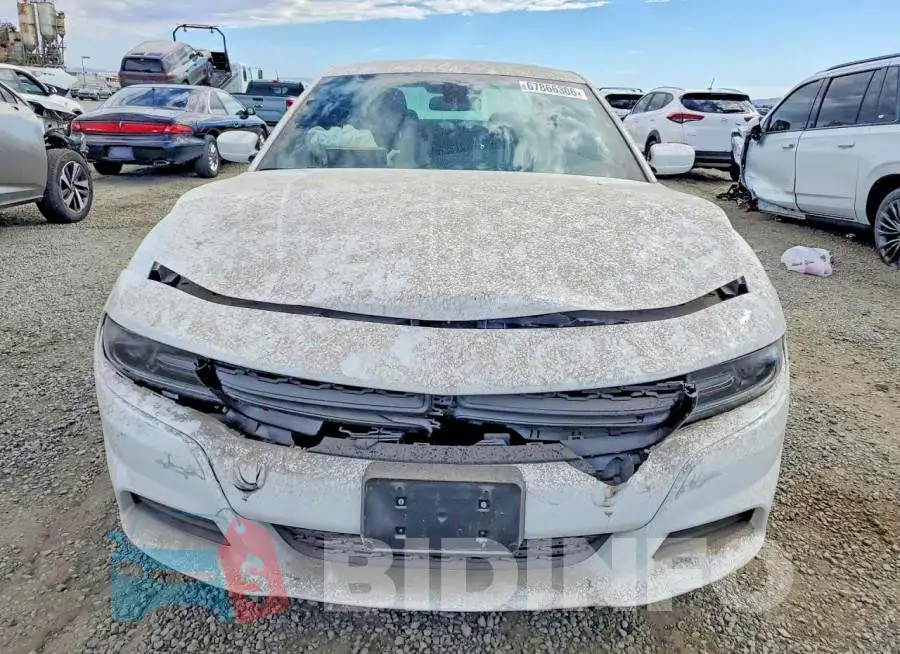 2C3CDXBGXMH670956 Photo# 5
