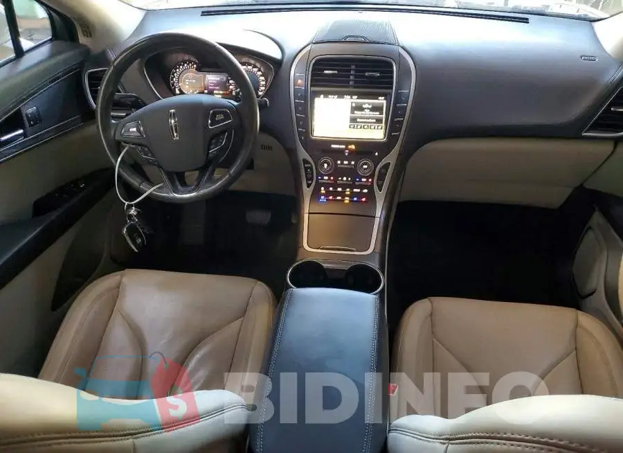 2LMPJ8LR5JBL11136 Photo# 8