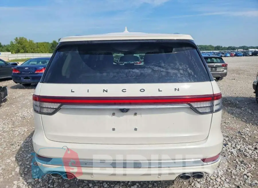 5LM5J9XC9LGL29419 Photo# 6