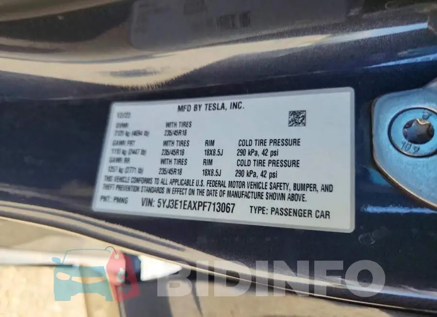 5YJ3E1EAXPF713067 Photo# 12