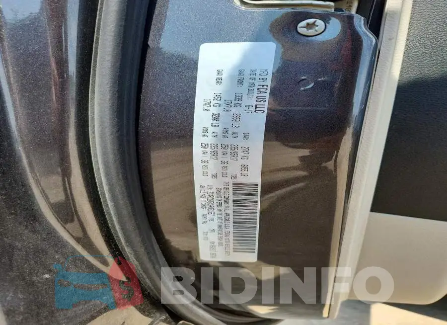 2C4RC1BGXHR821557 Photo# 12
