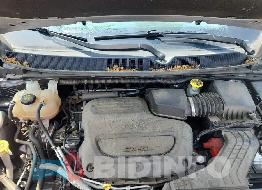 2C4RC1FG0KR559436 Photo# 12