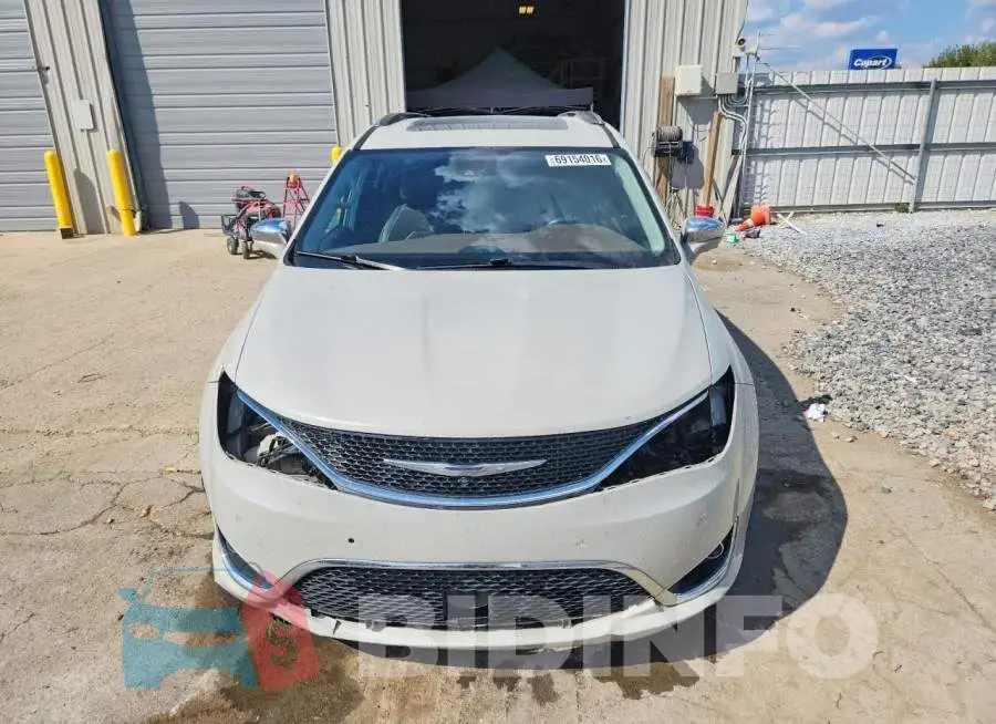 2C4RC1GG2HR705634 Photo# 5