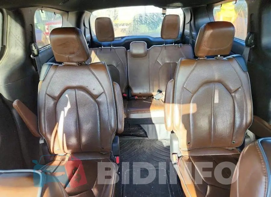 2C4RC3GG6MR529872 Photo# 10