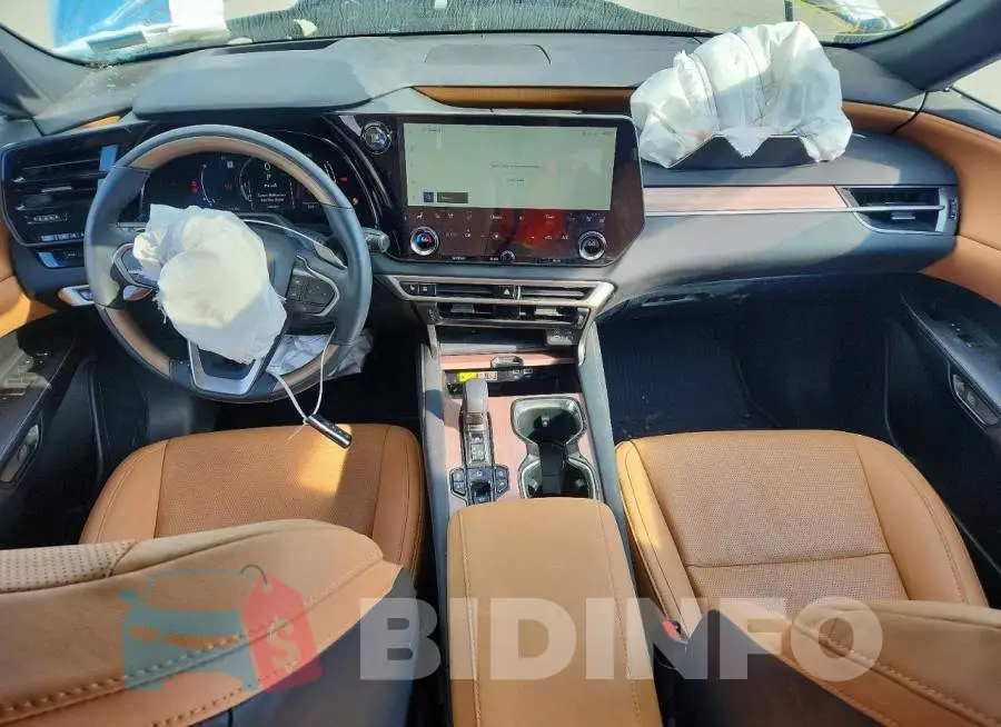 2T2BAMCA4PC022371 Photo# 8