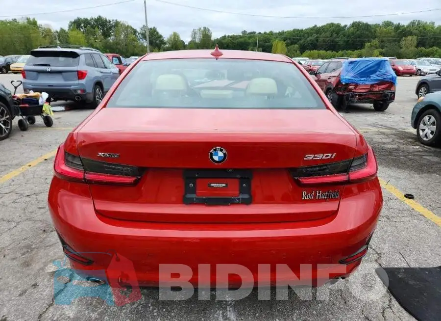 3MW5R7J02M8B53068 Photo# 6